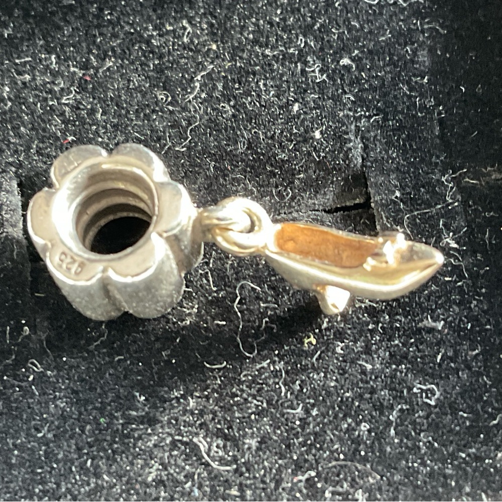 Pandora two tone dangling shoe charm - Picture 1 of 7